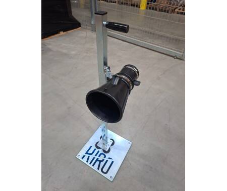 Ssawka ze stojakiem do obsługi motocykli 