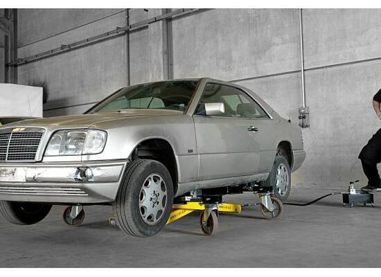 Podnośnik nożycowy mobilny rolling-lift