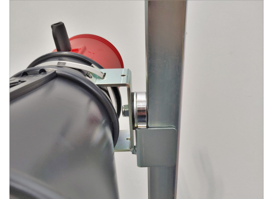 Ssawka ze stojakiem do obsługi motocykli 