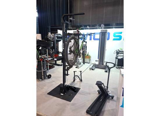 Elektryczny podnośnik rowerowy, stojak do serwisowy do roweru LEB-FO BIKE-LIFT